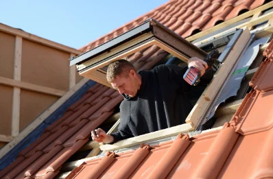 Pose de fenêtres de toit Velux à Villeréal